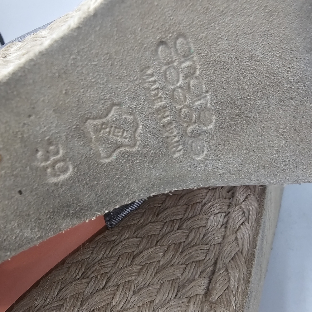 Andre Assous Allison Metallic Silver Espadrille Wedge Sandals Sz EU39 SpainMade - Picture 7 of 11